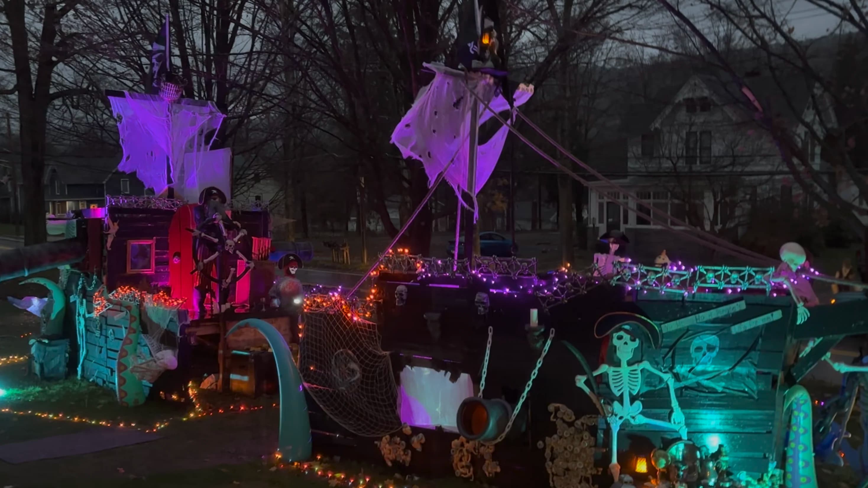 The 2025 lawn — Pirates